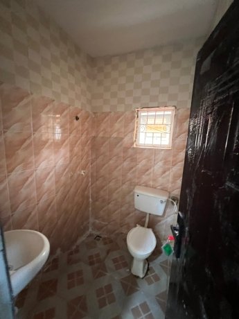 2bedroom-in-lokogoma-big-6