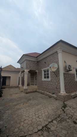 fully-detached-bungalow-bq-big-2