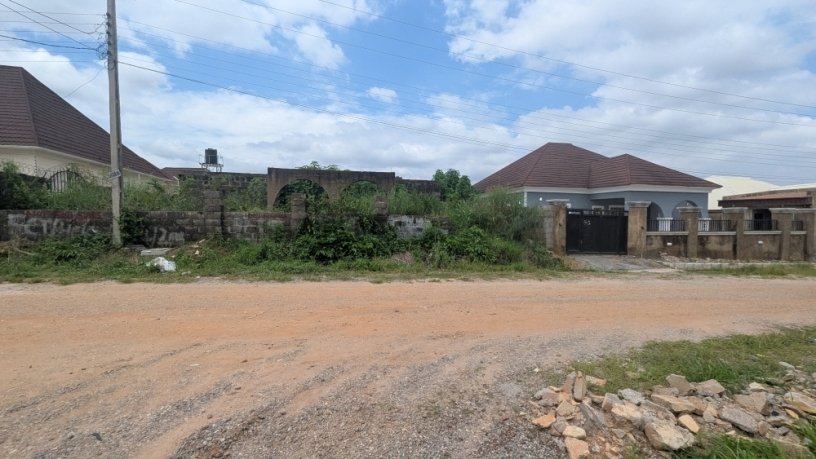 3bedroom-detached-bungalow-carcass-big-4