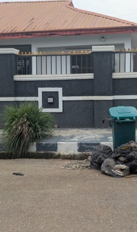 3bedroom-detached-bungalow-big-3