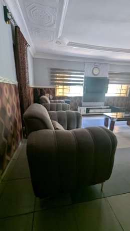 spectacular-3bedroom-detached-bungalow-big-8