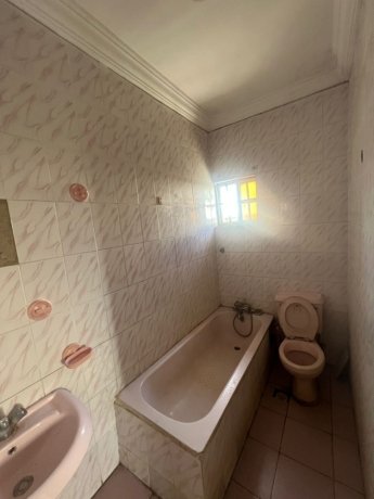 massive-3bedroom-detached-bungalow-big-11