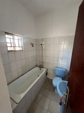 massive-3bedroom-detached-bungalow-big-10