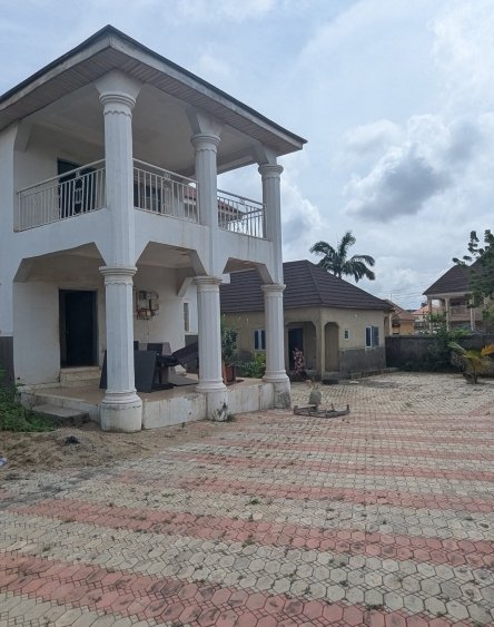 affordable-4bedroom-detached-duplex-bq