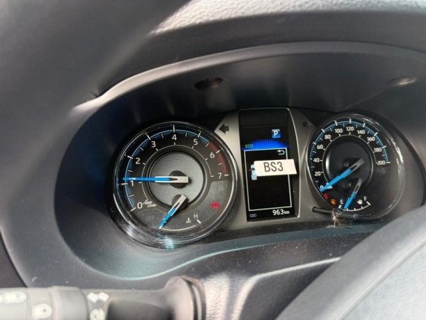 brandnew-2025-hilux-v6-big-1