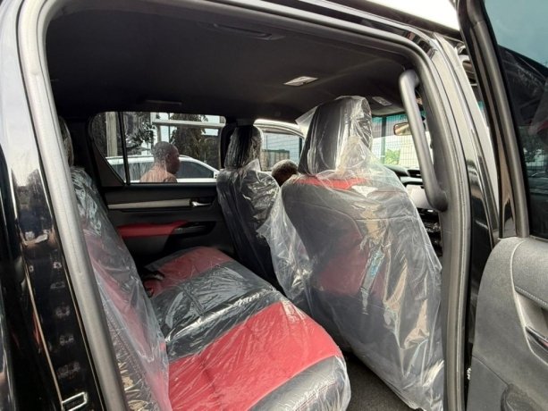 brandnew-2025-hilux-v6-big-2