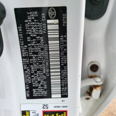 2018-toyota-camry-2016-mercedes-glk-big-6