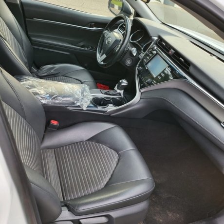 2018-toyota-camry-2016-mercedes-glk-big-7