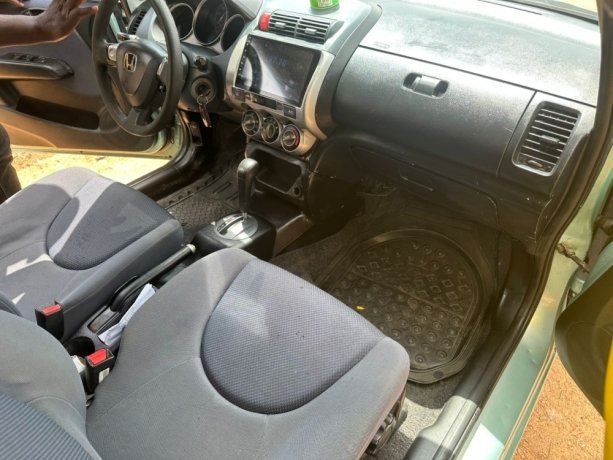 distress-sales-honda-jazz-big-1