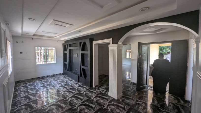 standard-one-bedroom-for-rent-big-4