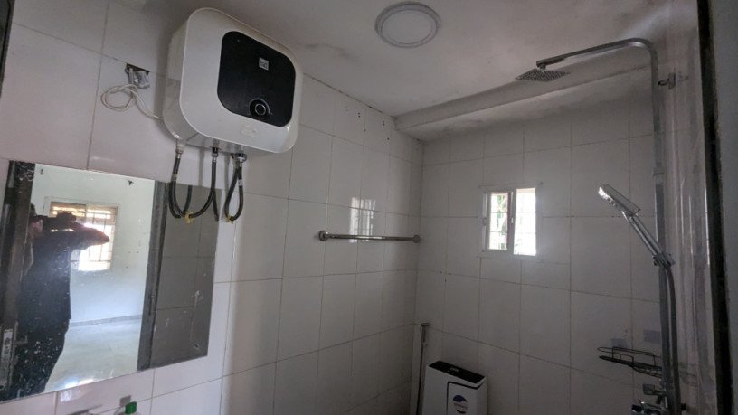 standard-one-bedroom-for-rent-big-3