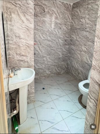 rent-one-bedroom-apartment-with-2-toilets-inside-an-estate-big-5