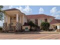 multipurpose-30bedroom-mansion-wit-8living-room-small-0