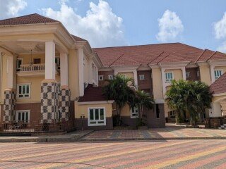 multipurpose-30bedroom-mansion-wit-8living-room