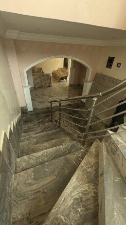 multipurpose-30bedroom-mansion-wit-8living-room-big-19