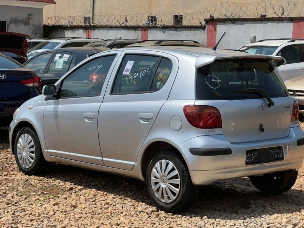 foreign-used-toyota-yaris-big-5