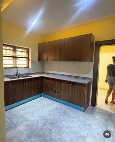 sharp-3-bedroom-apartment-with-acs-and-compound-gen-big-4