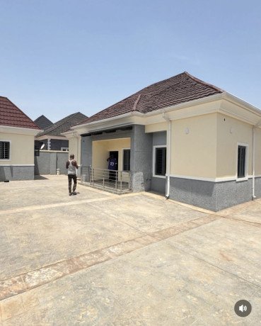 3-bedroom-bungalow-with-gate-house-big-0