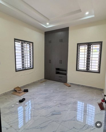 3-bedroom-bungalow-with-gate-house-big-8
