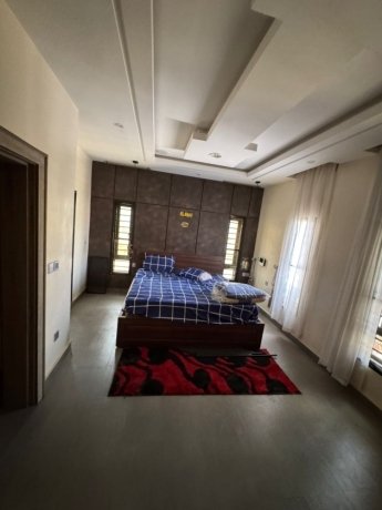 luxuriously-furnished-3bedroom-detached-duplex-big-9