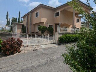 7bedroom-mansion-wit-bq