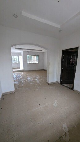 3bedroom-semidetached-bungalow-big-3