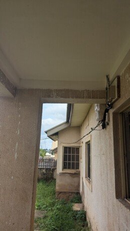 spacious-3bedroom-bungalow-wit-gatehouse-stand-alone-big-14