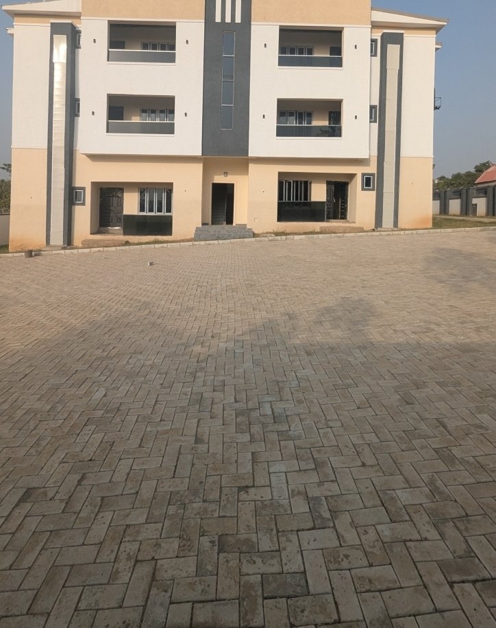 6units-3bedroom-apartment