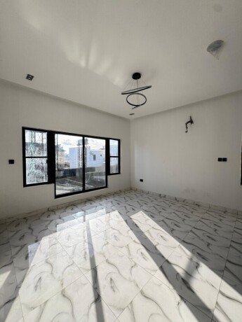 4-bedroom-terrace-duplex-big-3