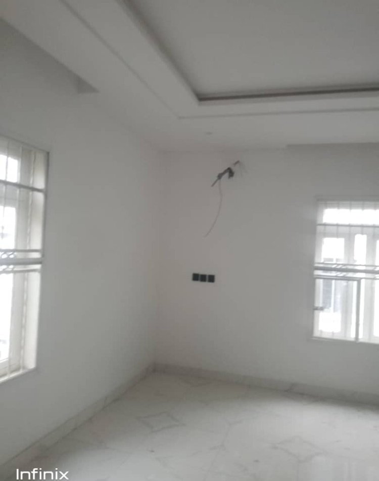 newly-built-3-bedroom-duplex-for-rent