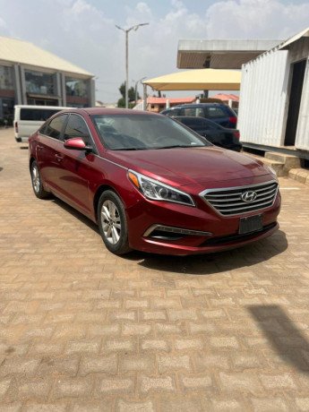 distress-sale-2016-hyundai-sonata-big-5