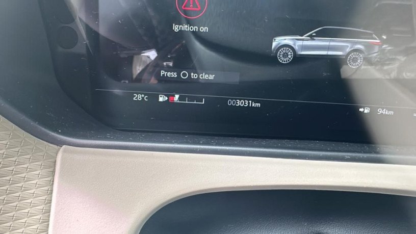 2023-range-rover-velar-big-3