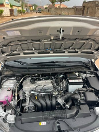 direct-belgium-2022-toyota-corolla-big-6