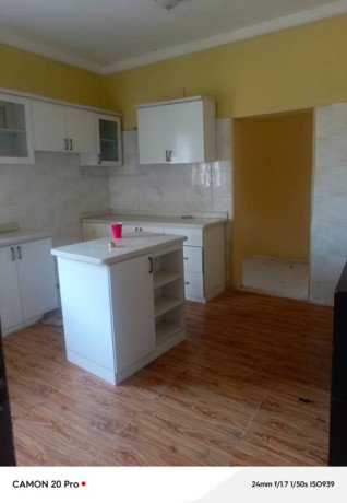2-bedroom-for-rent-big-3