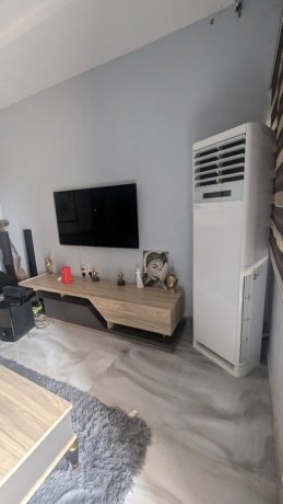 sparkling-spacious-2bedroom-apartment-big-20