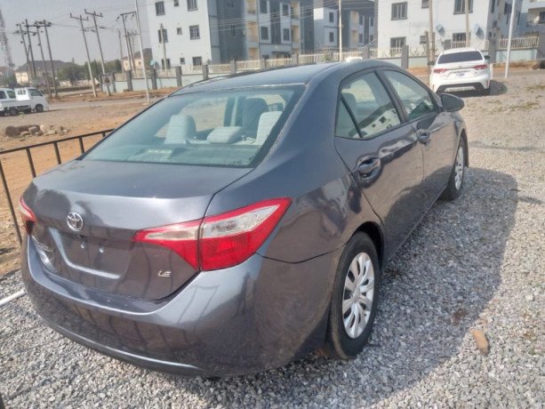 toyota-corolla-big-4