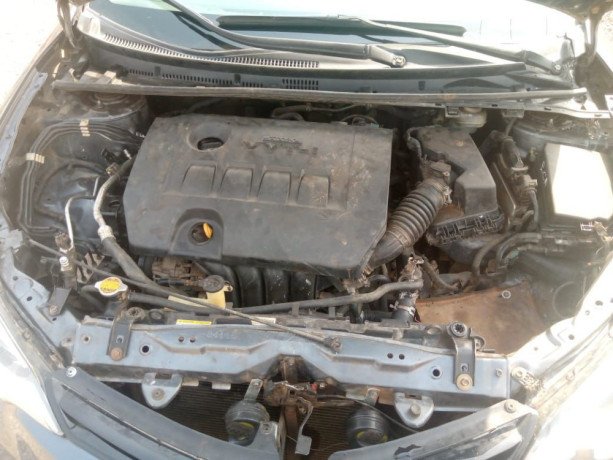 toyota-corolla-big-2