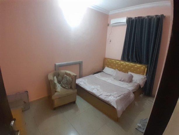 sharp-3bedroom-bungalow-bq-big-2