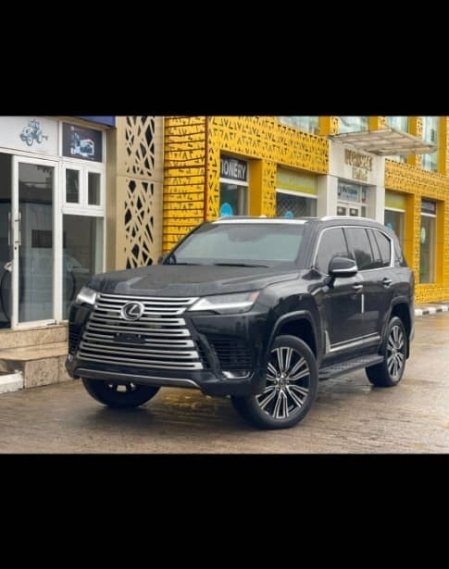 distress-sales-brandnew-lexus-lx600-bulletproof