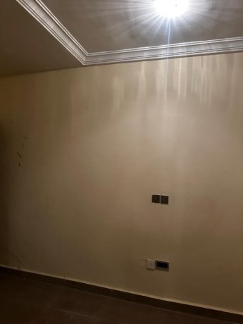 spacious-selfcon-for-rent-big-1