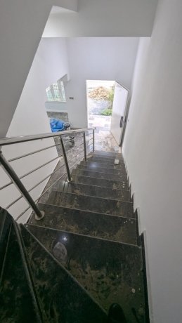 five-5-bedroom-terrace-duplex-for-rent-big-5