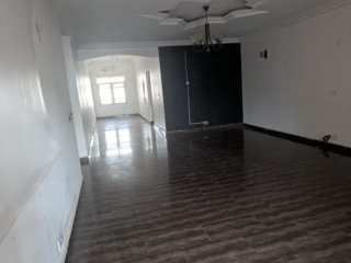 spacious-3bedroom-block-of-flat