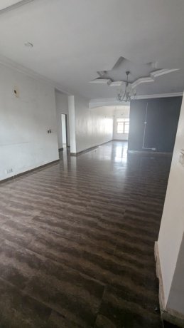 spacious-3bedroom-block-of-flat-big-8