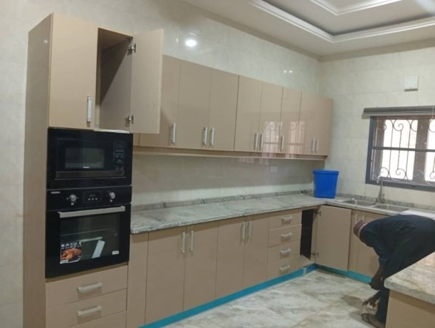 newly-built-2-bedroom-flat-for-rent-big-3