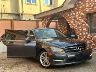 mercedes-benz-c300