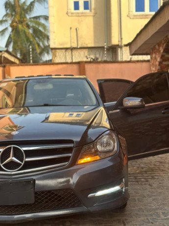 mercedes-benz-c300-big-11