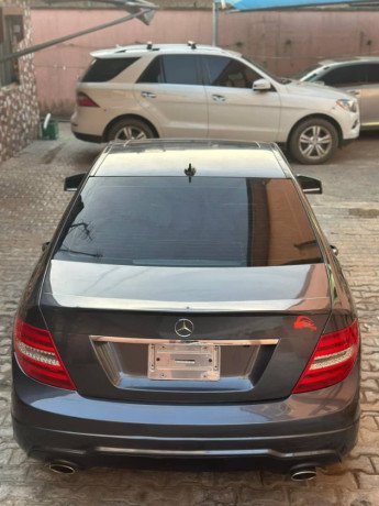 mercedes-benz-c300-big-8