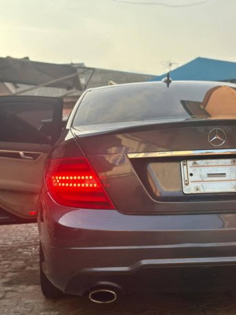 mercedes-benz-c300-big-7