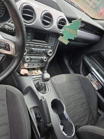 foreign-used-2016-ford-mustang-big-3