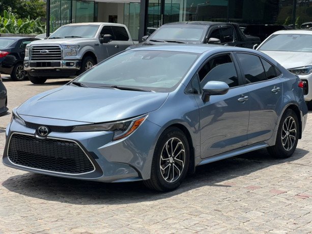 sparkling-new-2020-corolla-sport-big-12
